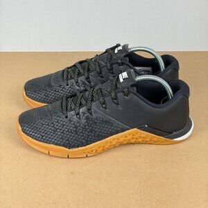 Nike Metcon 4 Athletic Training Shoes Womens 8 Black Gum Low Top Lace Up